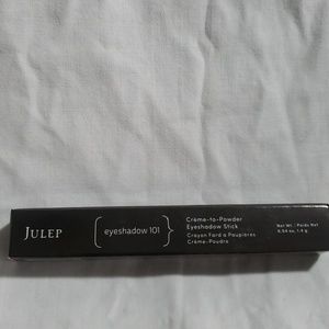 Eye shadow 101 - Onyx